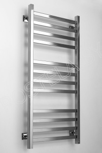 Полотенцесушитель КВАДРО V 30  500х800